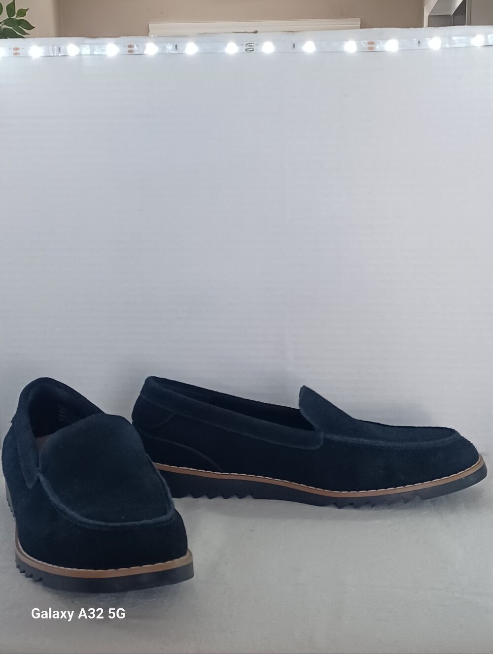 Blondo Waterproof, Womens Black Suede Leala Loafers Size  7 med.